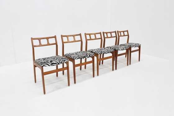 Image 1 of Set di 5 sedie da pranzo vintage in teak di metà secolo degli anni '60