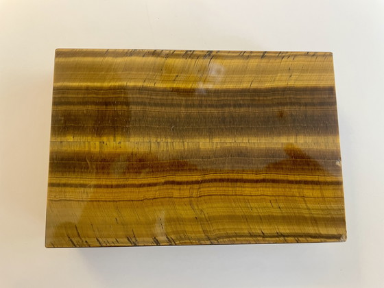 Image 1 of Schatulle aus Tigerauge mit Echtsilber Scharnier Juweliersarbeit