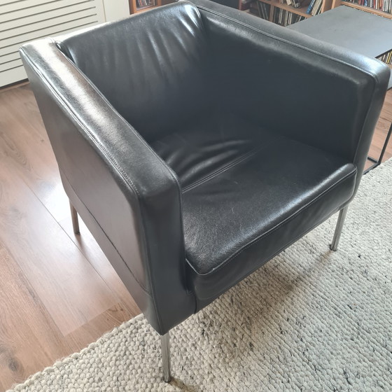 Image 1 of 2 sillones de cuero negro