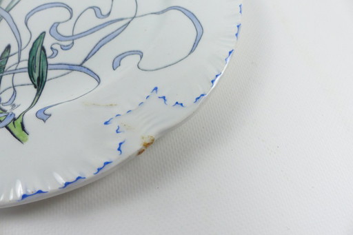 Creil Montereau, art nouveau plate Mod. "Flowers and Ribbons".