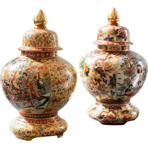 Par de jarrones de cerámica vintage de Royal Satsuma, China, 1960