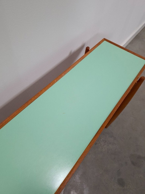 Table d'appoint vintage en bois avec plateau en Formica vert menthe – Tables d'appoint, Wood, Plastic (photo 12 of 13)