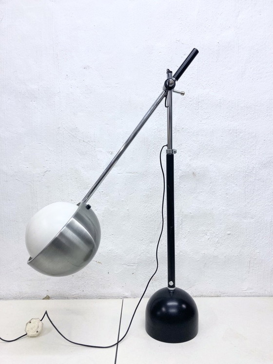 Image 1 of Italiaanse vloerlamp 60s 70s design multi-instelbaar