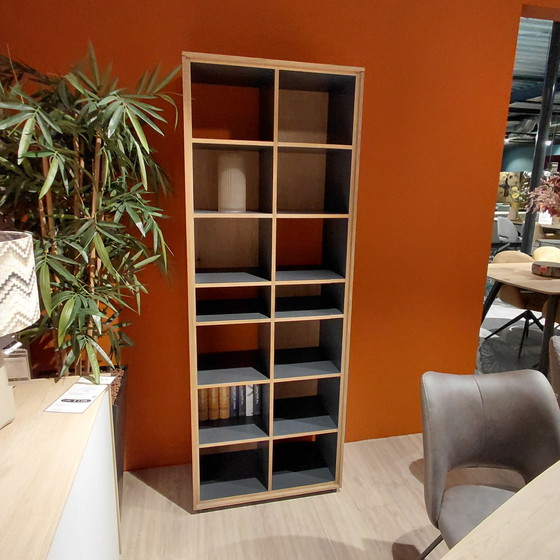 Image 1 of Librería Xoon Darwin