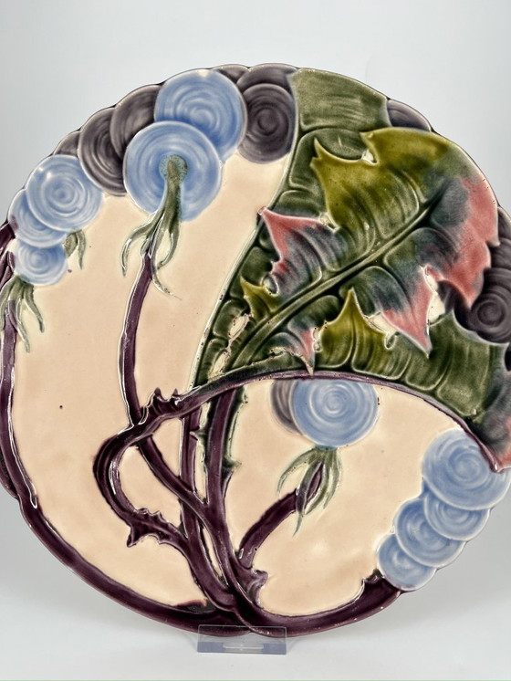 Image 1 of Plato de pared Art Nouveau, alrededor de 1900 – Schütz Blansko – Relieve floral (modelo 909)