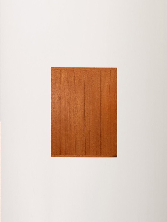 Image 1 of Table de chevet scandinave en teck des années 1960