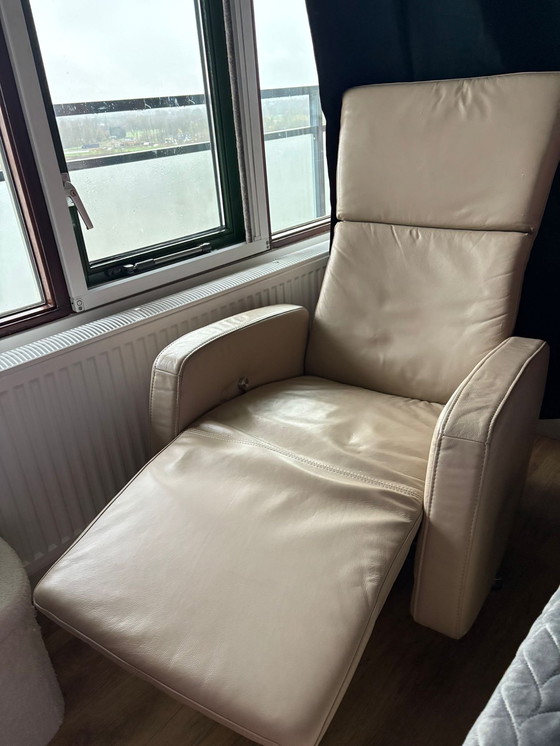 Image 1 of 2 poltrone reclinabili in pelle di Schilling "Movie Star" (modello 1257577/1) - 2017, beige