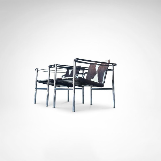 Image 1 of Fauteuil LC1 en peau de poney, modèle ancien, conçu par Le Corbusier et al. pour Cassina, années 1970, lot de 2.