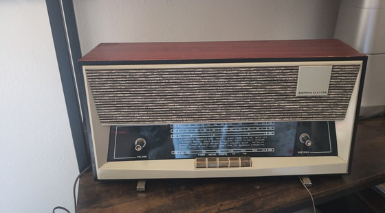 Radio Vintage Siemens Elettra Anni '60 Modernariato Design Retro – Decorazione, Metal, Plastic (photo 3 of 6)