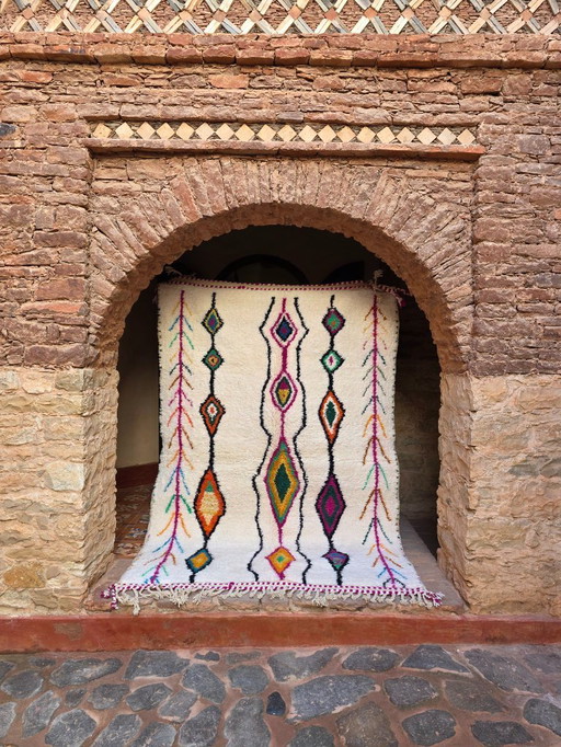 Moroccan Azilal Plush rug 246 x 163 cm 