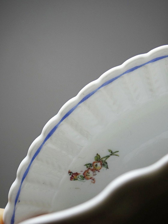 Image 1 of Salsera de porcelana de Limoges de Bernardaud con decoración floral, años 20-50