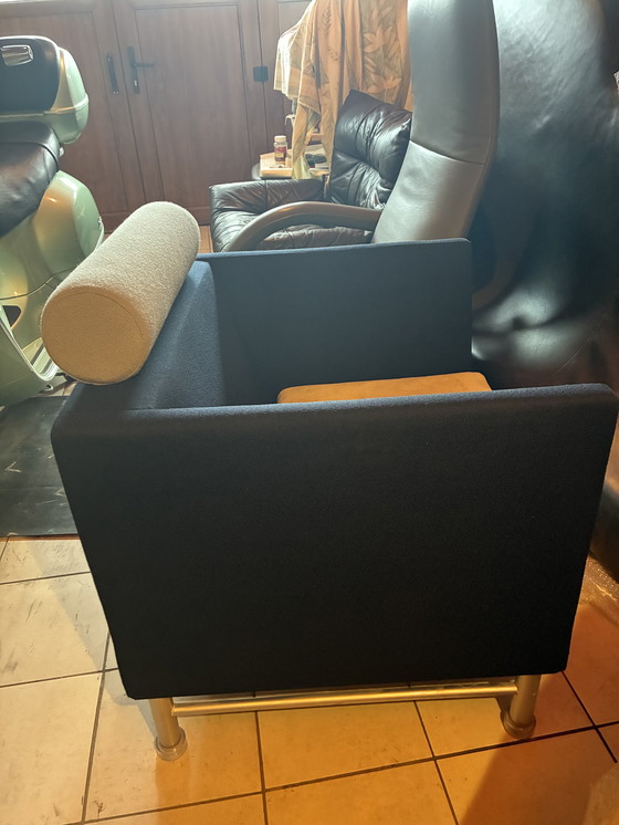 Image 1 of Esat Side Knoll fauteuil van Sotsass