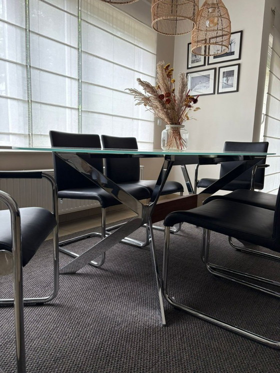 Image 1 of Ovale tafel van 220 x 110 cm en 6 Hulsta stoelen