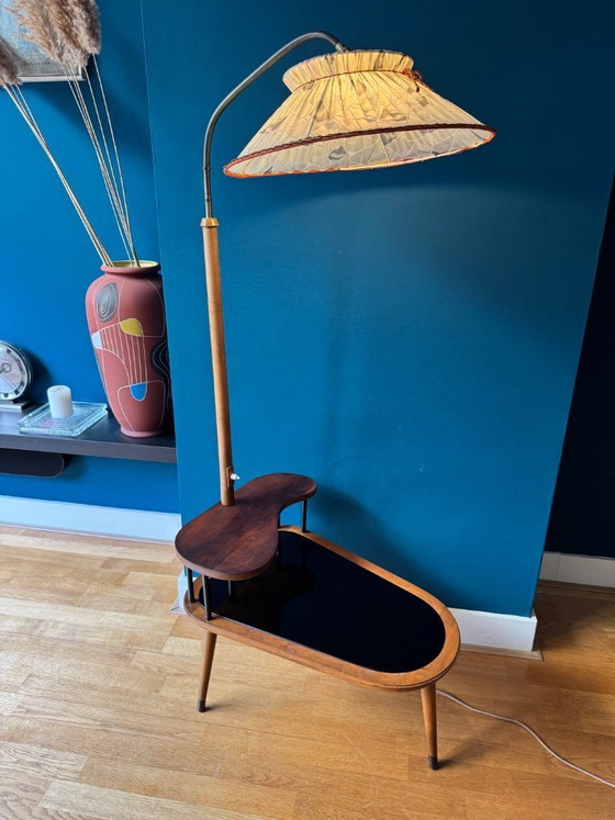 Image 1 of Lampada da terra vintage con tavolino in stile Halabala, anni '50.