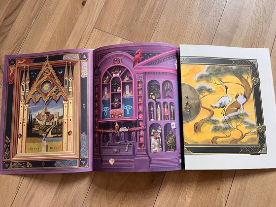 Image 1 of GUCCI Gift Catalogue 2017 (Illustrations by Ignasi Monreal)