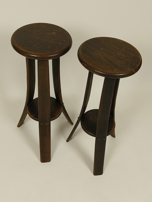 Satz von 2 Holzhockern - Brutalistischer Stil