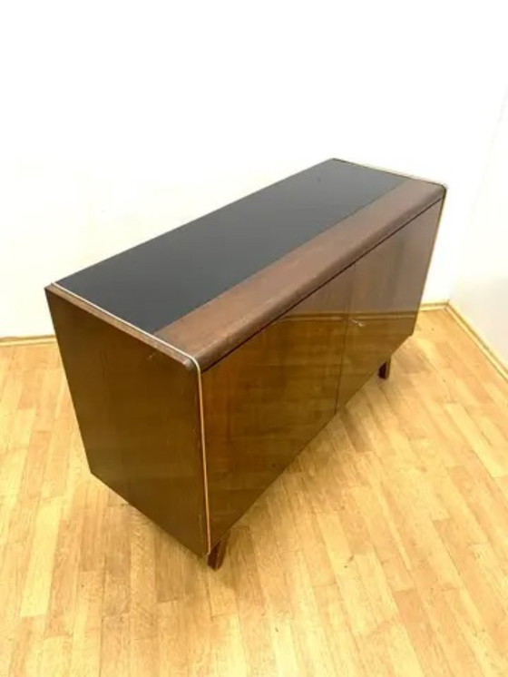 Image 1 of Midden-eeuwse kast van Bohumil Landsman voor Jitona, Tsjechisch ontwerp, jaren 60