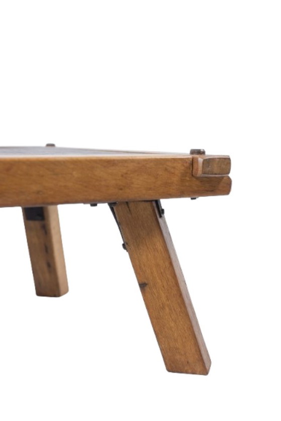 Image 1 of Brutalistisches Couchtischpaar aus Eiche und Schiefer.  Circa 1960.