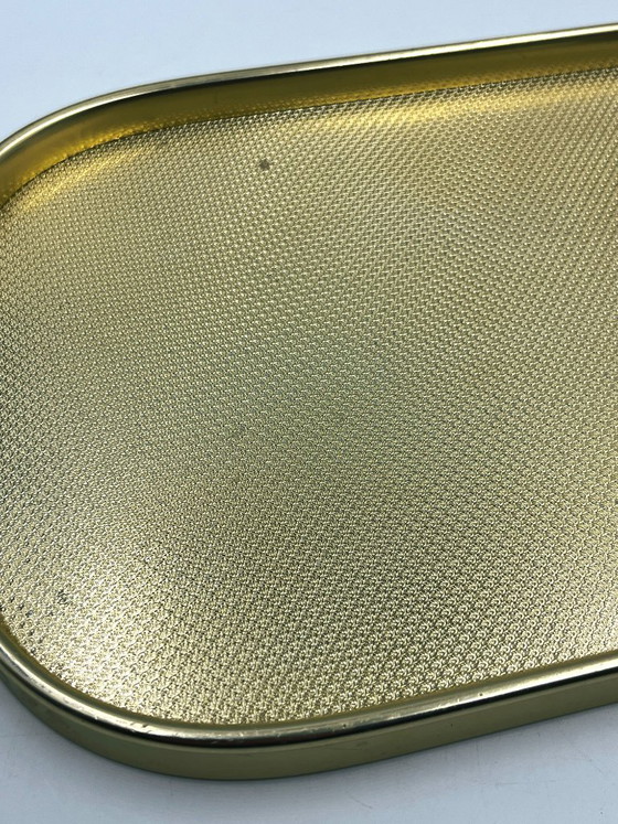 Kaymet dienblad van goud geanodiseerd aluminium, Tafelaccessoires, Metaal, Kunststof, Gold, Modern (foto 4 van 9)