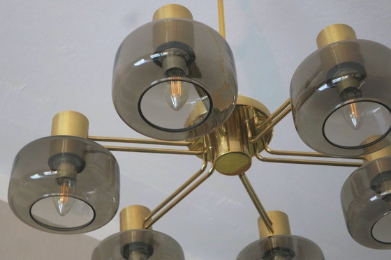 Image 1 of Lustre en laiton et verre de grande taille, Hans-Agne Jakobsson, Suède, années 1960