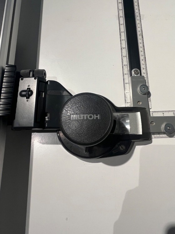 Image 1 of Professional drawing table