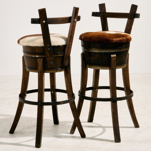 Sgabello da bar in faggio MK11625
