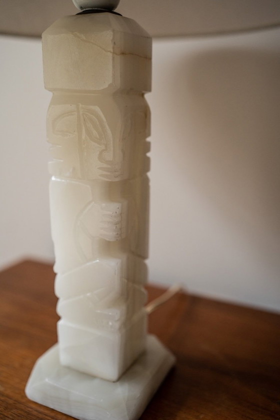 Image 1 of Vintage Off white onyx table lamp