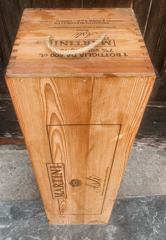 Image 1 of Bottiglia vuota collezione edizione limitata Martini 2000