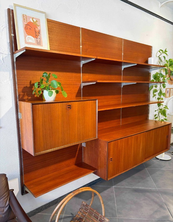 Image 1 of Vintage mid century Scandinavisch design wandmeubel