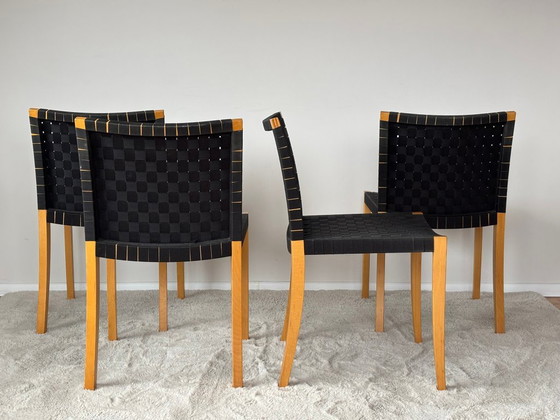 Image 1 of Chaises modèle 737 de Peter Maly pour Thonet, années 1990, lot de 4