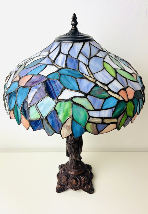 Lampe de table Art Déco style Tiffany, statue de femme