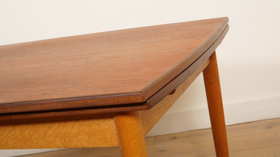 Image 1 of Vintage dining table | Extendable | Teak | Boat model