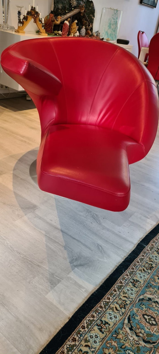 Image 1 of Leolux Parabolica swivel armchair in red leather
