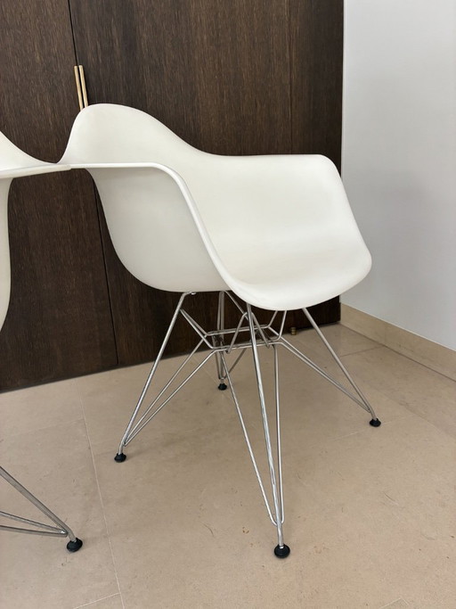 Poltrona in plastica Vitra Eames RE DAR – kuipstoelen, Metal (photo 2 of 5)