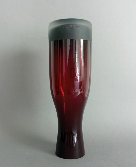 Image 1 of Vase en cristal rubis postmoderne Paloma Picasso pour Villeroy & Boch 1987