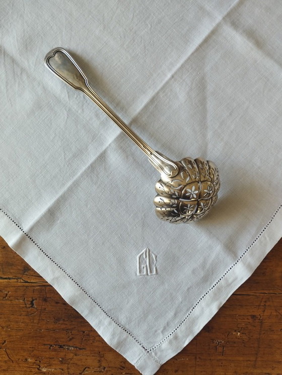 Image 1 of Christofle - Large silver-plated metal sprinkling spoon, filet pattern.