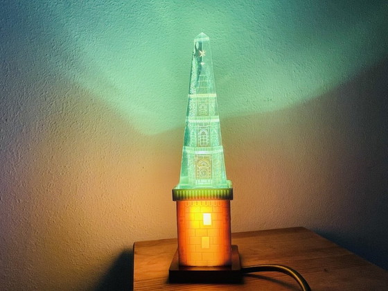 Image 1 of Luce notturna Krelmin, architettura futurista, dall'URSS