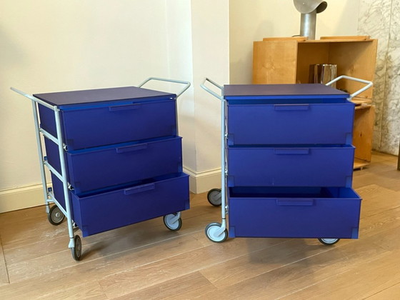 Armadi contenitori mobili con tre cassetti, blu, Kartell, Metallo, Plastica, Modern (foto 2 di 5)