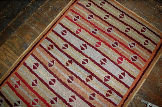 Image 1 of Alfombra antigua americana hecha a mano, de 97 cm x 161 cm (3,2' x 5,3'), década de 1890 - 1B506