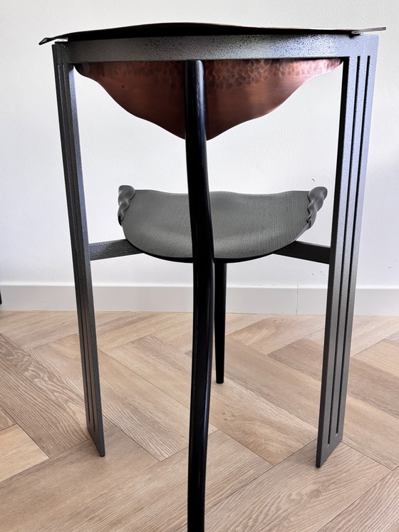Vitra Edition: Chaise Ota Otanek – Conçue par Bořek Šípek (1988) – In Vitra, Objets déco, Wood, Copper (photo 2 of 6)