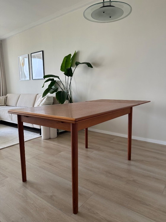 Image 1 of Vintage Danish Teak extendable table - Høng Stolefabrik