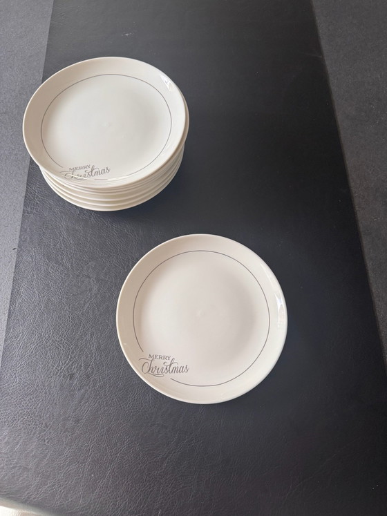 8 assiettes de Noël Rivièra Maison, Vaisselle, Porcelaine, Argenté (photo 5 sur 6)