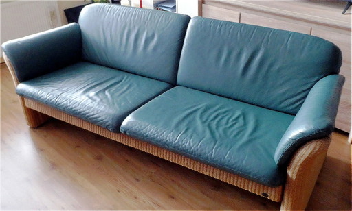Grünes Ledersofa