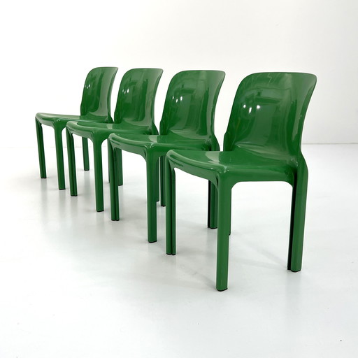 Set of 4 Green Selene Chairs by Vico Magistretti for Artemide, 1970s