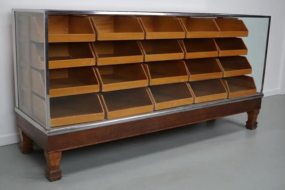 Image 1 of Vintage Engelse esdoorn en eiken haberdasherykast / toonbank, jaren 1930