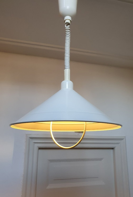 Image 1 of Lampada a sospensione vintage in metallo bianco con interruttore a cordicella