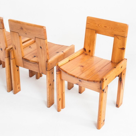 Chaises vintage en pin. Conçues par Silvio Coppola pour Fratelli. – Fratelli Montina (photo 5 of 16)
