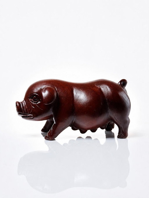 Small pig, sow, carved stained wood, vintage 20th-century Asian craftsmanship