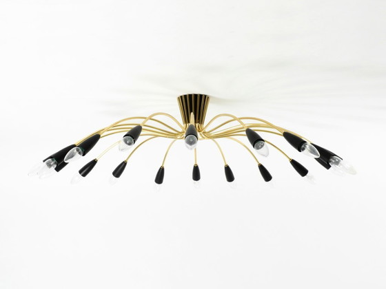 Image 1 of Bellissima ed enorme lampada da soffitto Sputnik in ottone, stile moderno di metà secolo, con 18 bracci | Ø 113 cm