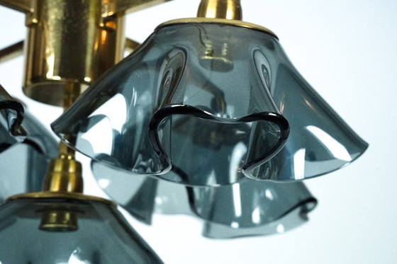 Image 1 of Italian five-arm chandelier in smoked Vistosi glass and brass, 1970s